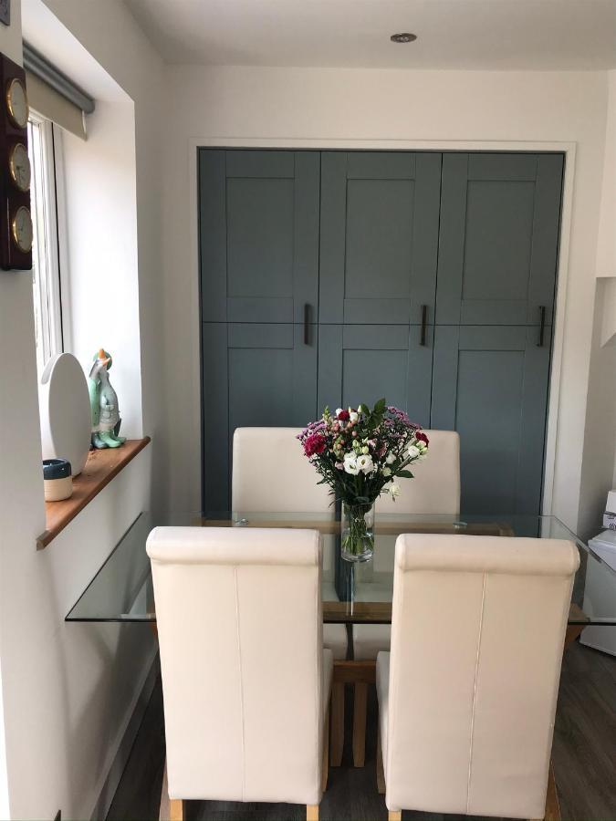 Cosy Double Room In A Seaside Cottage Crafthole Bagian luar foto